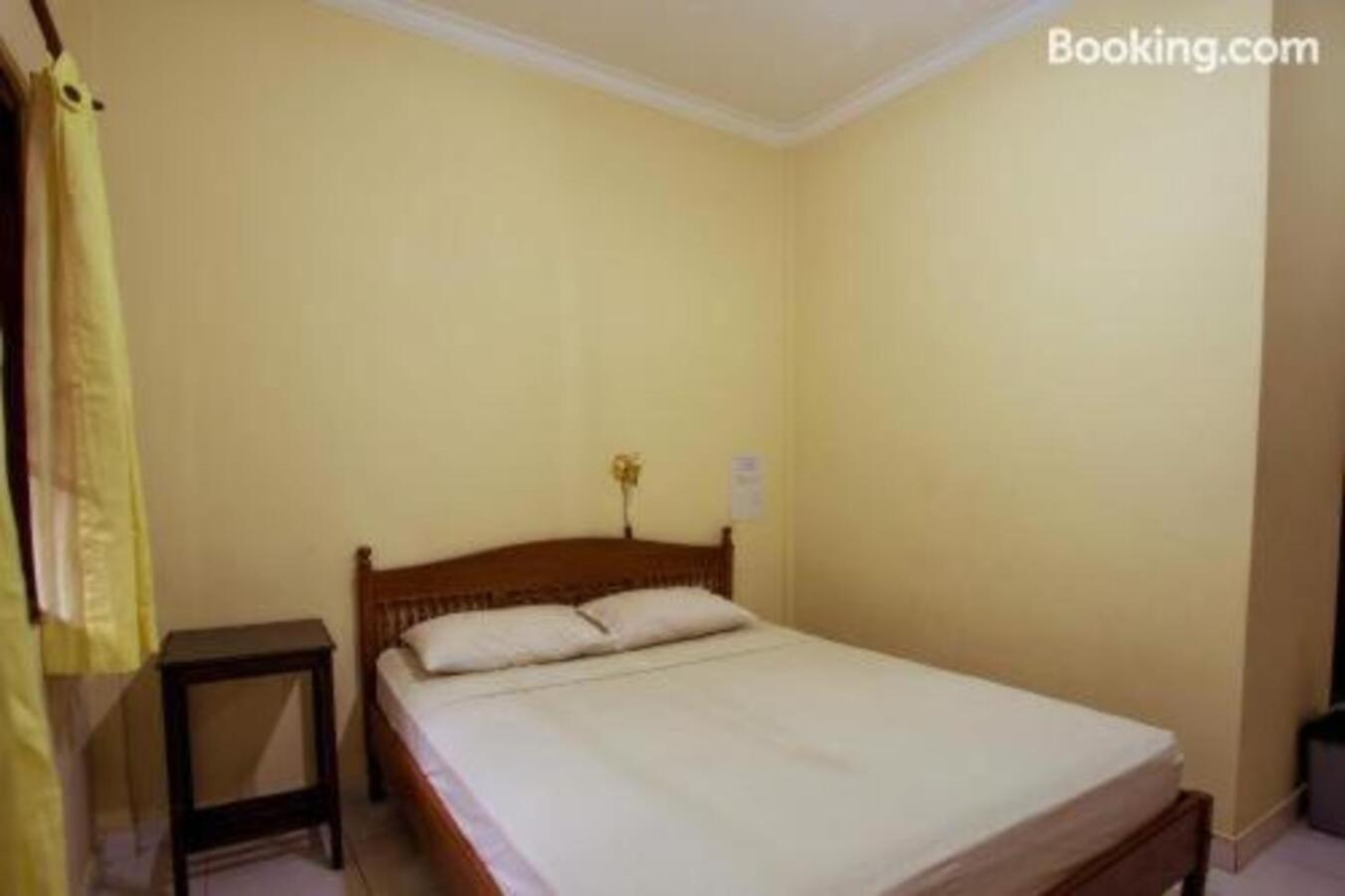Segara Sadhu Inn Kuta By Ecommerceloka Екстер'єр фото